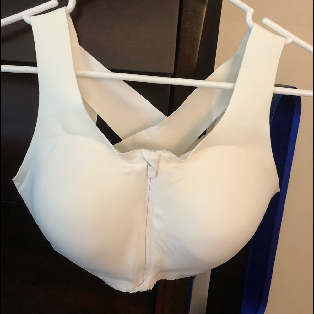 Bra